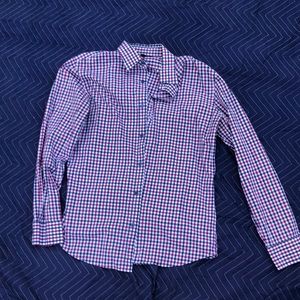 Large Men’s Casual Button down long-sleeve shirt
